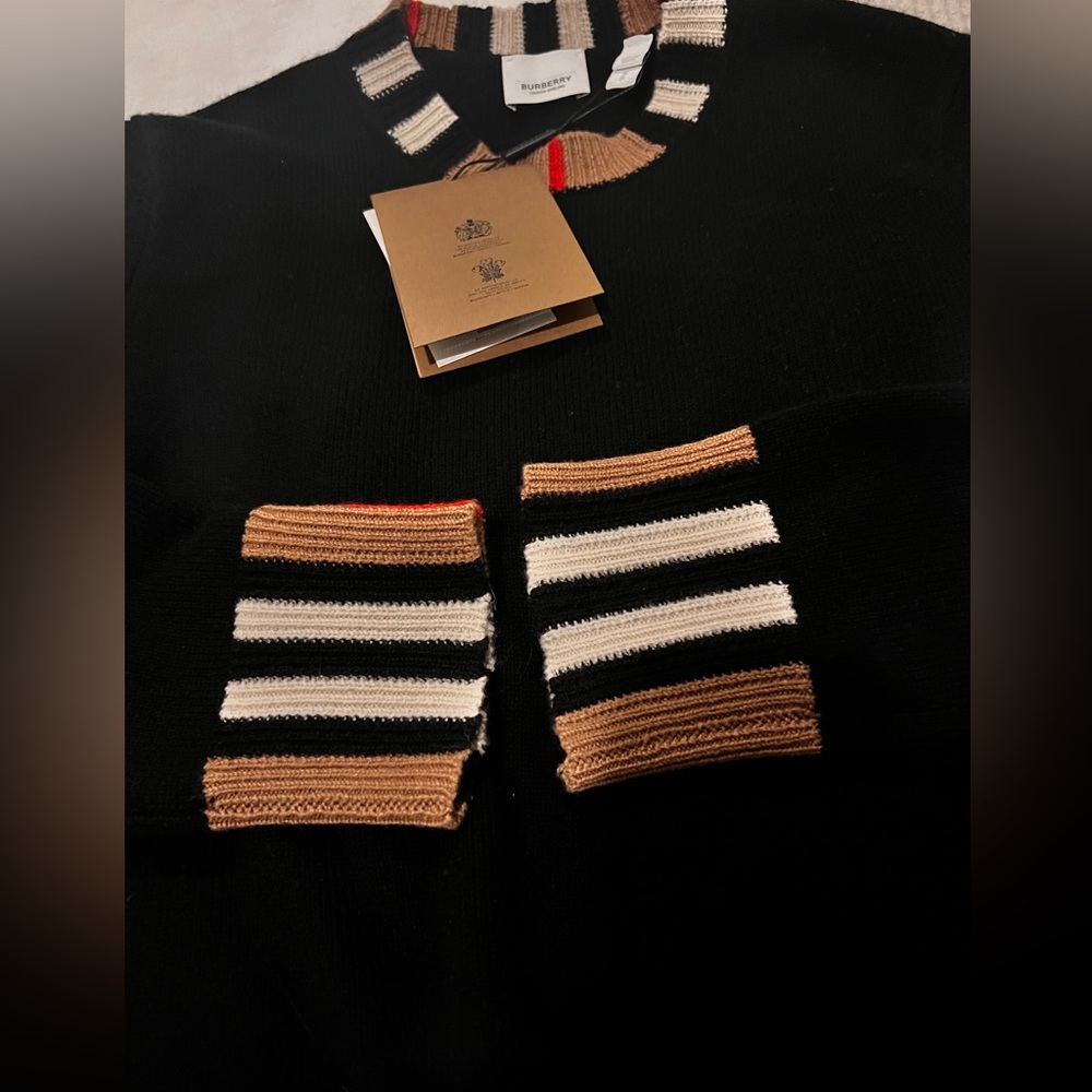 Burberry Eyre Cashmere Sweater - Sz. S - Picture 2 of 10